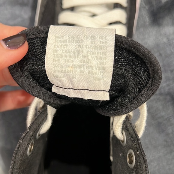 Nike High Tops - In box - Picture 14 of 14